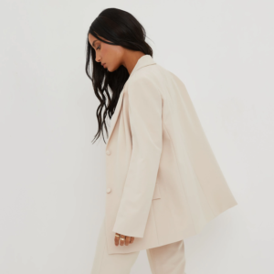 oversized-blazer-in-nude